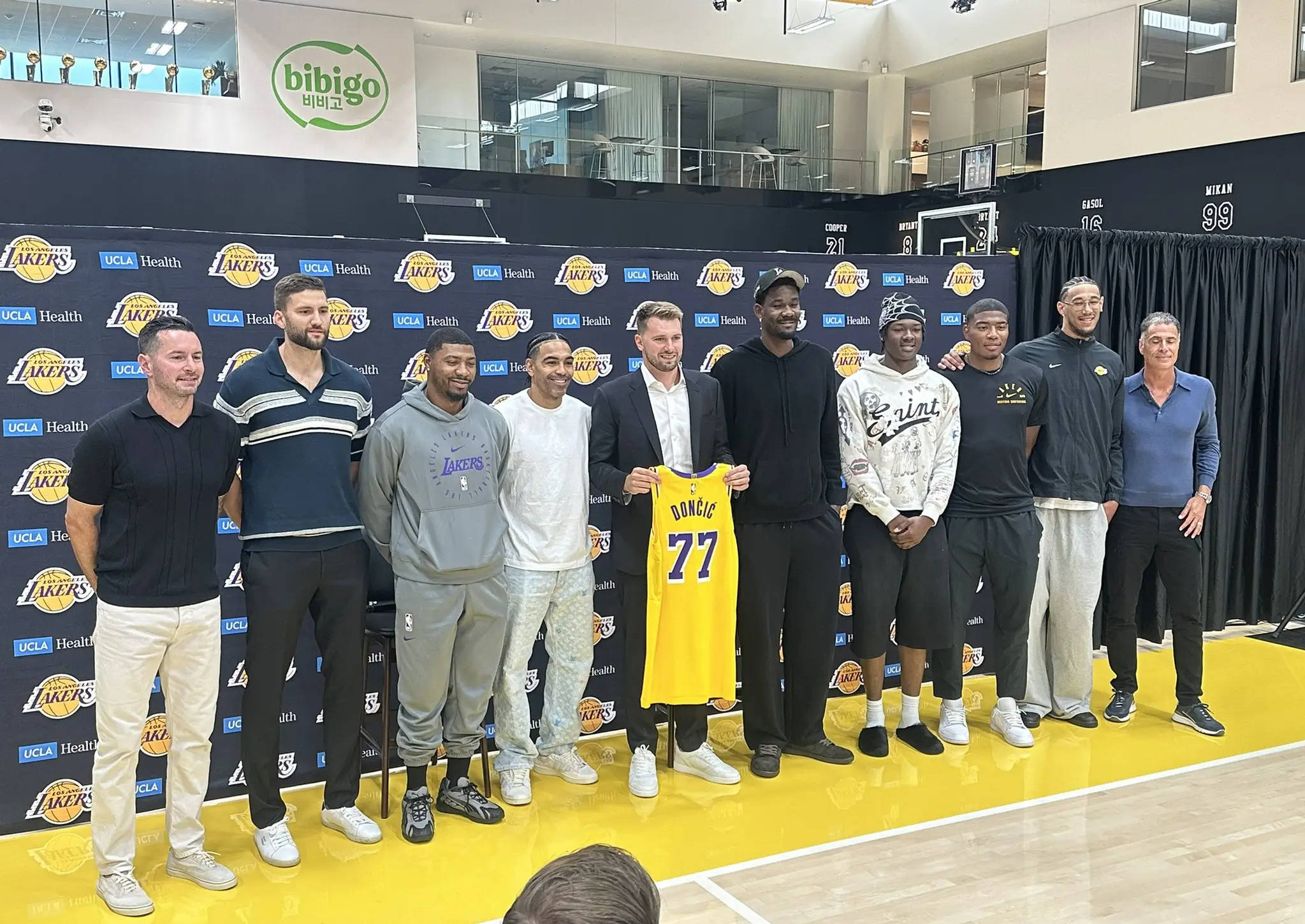 詹姆斯沒有祝賀唐西奇 但給他打電話給他一個(gè)視頻電話